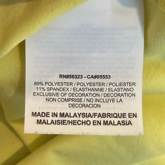 🔥Nike Yellow Long Sleeve Pullover Women’s Size L Like New🔥 - Picture 5 of 6